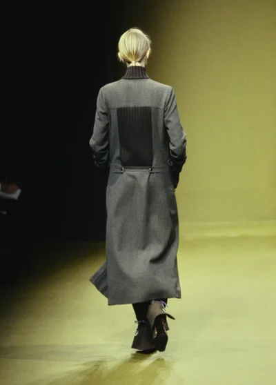 Look 10